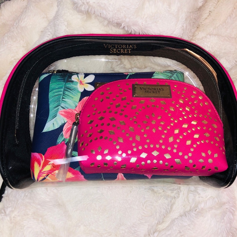 Victoria’s Secret Cosmetic Case Set